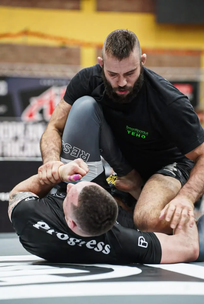 Lukkopainija-Tuomas-Simola-Timanttiporaus-Teho-Oy - Timanttiporaus Teho Oy Lukkopainija Tuomas Simola